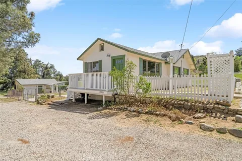 39934 90th Street W, Leona Valley, CA MLS: SR25069455