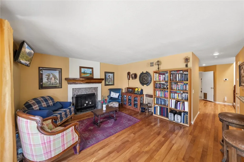 Additional image 18 of 40230 Holden Circle, Temecula, CA 92591