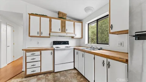 25 Oak Hill Drive, Oroville, CA MLS: OR25096735