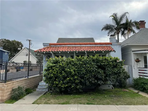 320 11th Street, Huntington Beach, CA 92648 - MLS#: NP22006752