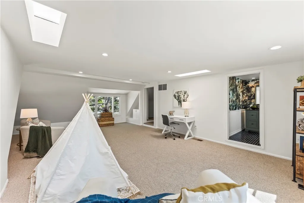 Additional image 42 of 3939 Pacific Ave, Long Beach, CA 90807