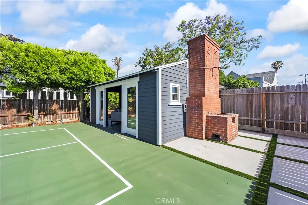 Additional image 136 of 3939 Pacific Ave, Long Beach, CA 90807