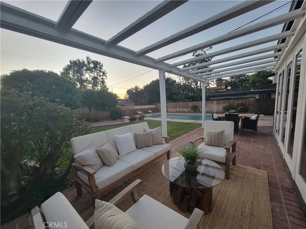 Additional image 128 of 3939 Pacific Ave, Long Beach, CA 90807