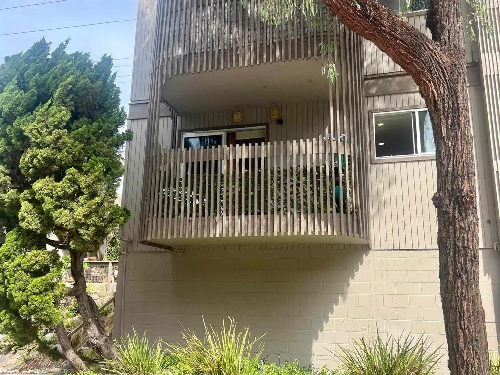 155 Rosebay Drive Unit 37, Encinitas, CA 92024
