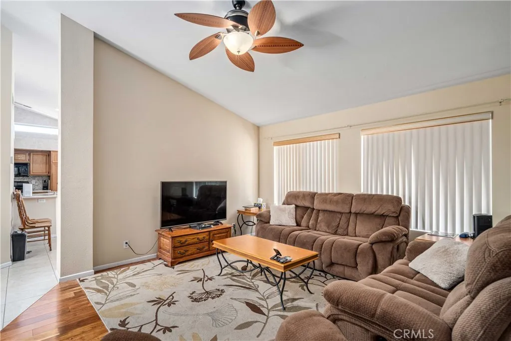 Additional image 6 of 42238 58th St W, Lancaster, CA 93536