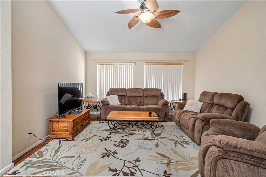 Additional image 5 of 42238 58th St W, Lancaster, CA 93536