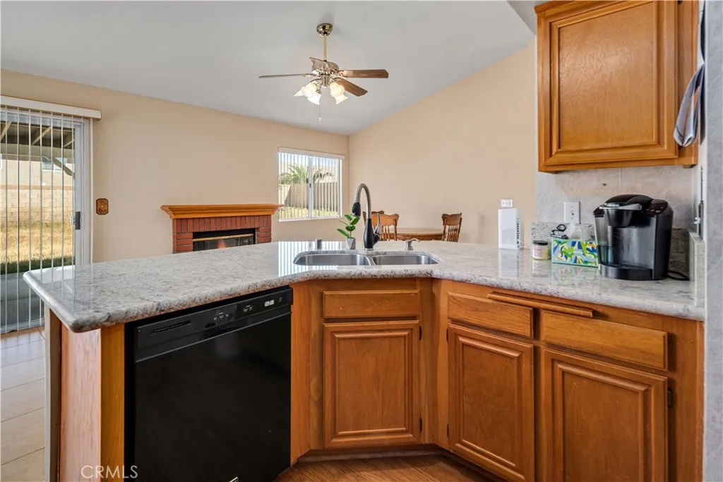 Additional image 37 of 42238 58th St W, Lancaster, CA 93536