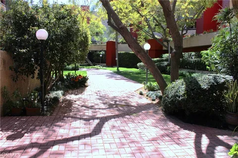3961 Via Marisol Unit 233, Los Angeles, CA 90042 - MLS#: SR25074302