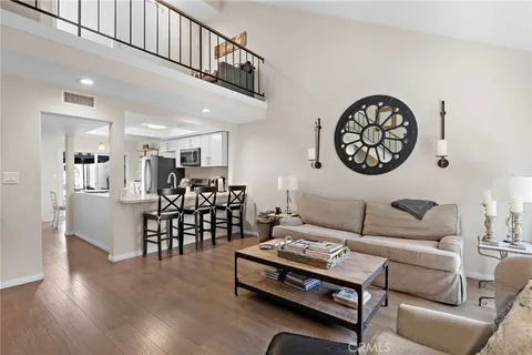 133 Morristown Lane, Costa Mesa, CA MLS: PW25086525