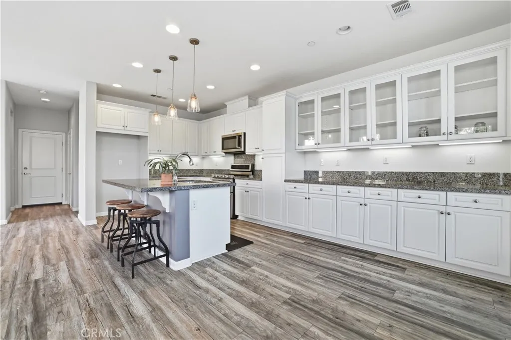 Additional image 5 of 2892 E Via Fiano, Ontario, CA 91764