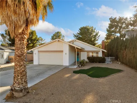 27767 Hummingbird Lane, Helendale, CA 92342 - MLS#: HD25033941