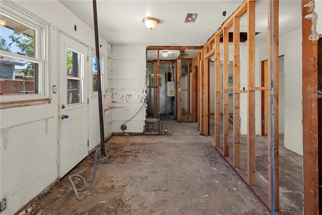 Additional image 52 of 1344 N Parish Pl, Burbank, CA 91506