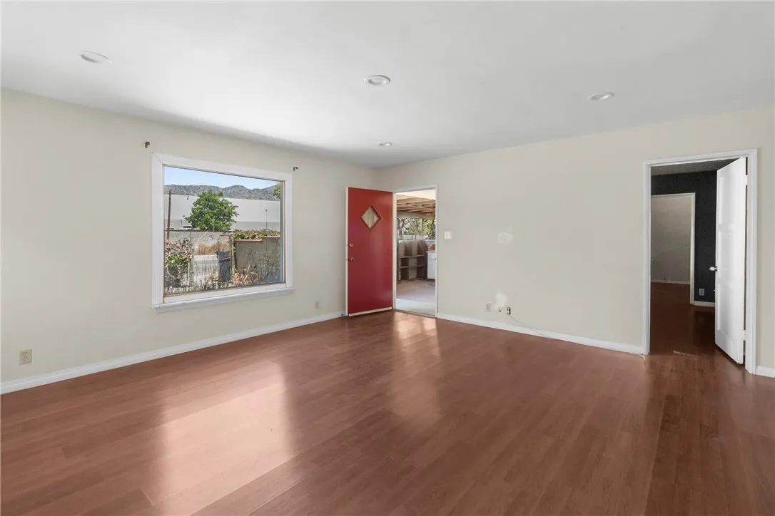 Additional image 41 of 1344 N Parish Pl, Burbank, CA 91506