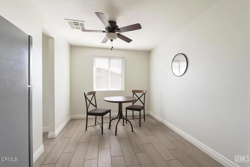 Additional image 8 of 818 Decatur St, Bakersfield, CA 93308