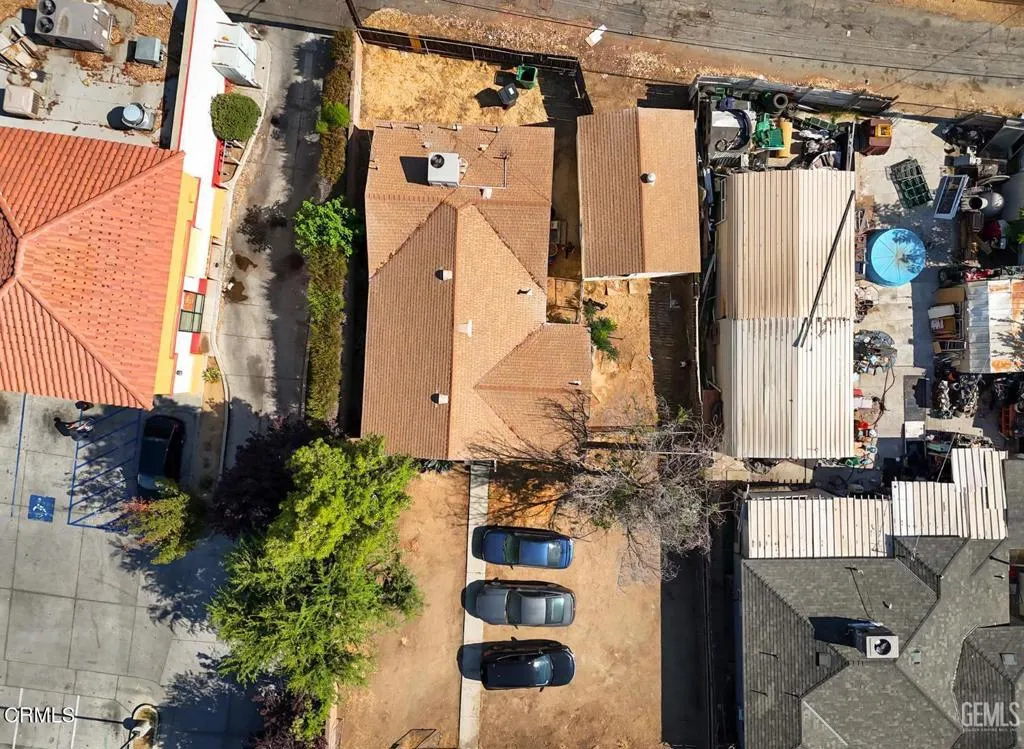 Additional image 16 of 818 Decatur St, Bakersfield, CA 93308