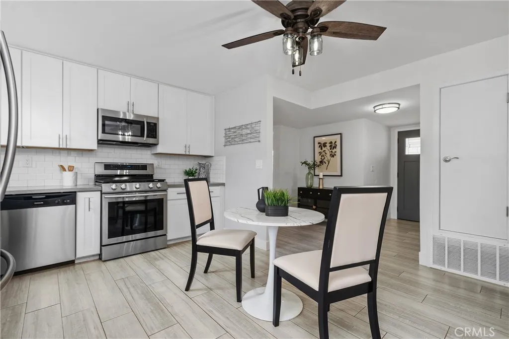 Additional image 5 of 1131 E St. James Ave, Orange, CA 92865