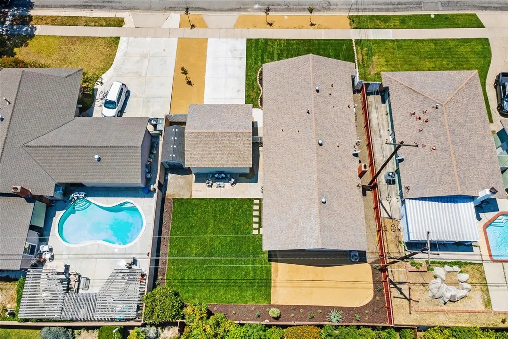 Additional image 90 of 1131 E St. James Ave, Orange, CA 92865