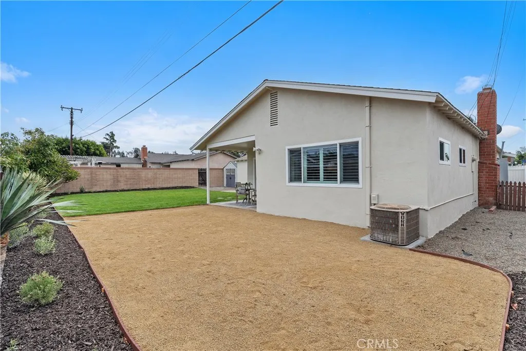 Additional image 81 of 1131 E St. James Ave, Orange, CA 92865