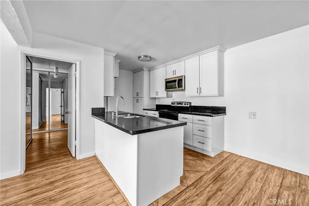 Additional image 55 of 5334 Lindley Avenue Unit 319, Encino, CA 91316