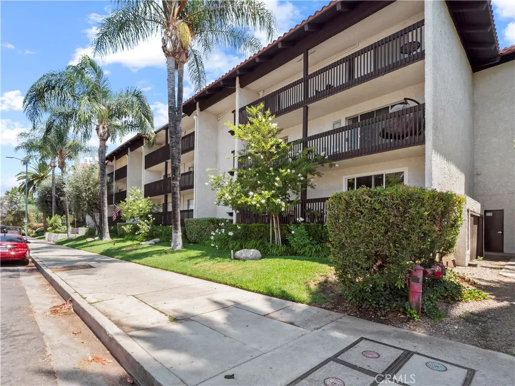 Additional image 100 of 5334 Lindley Avenue Unit 319, Encino, CA 91316