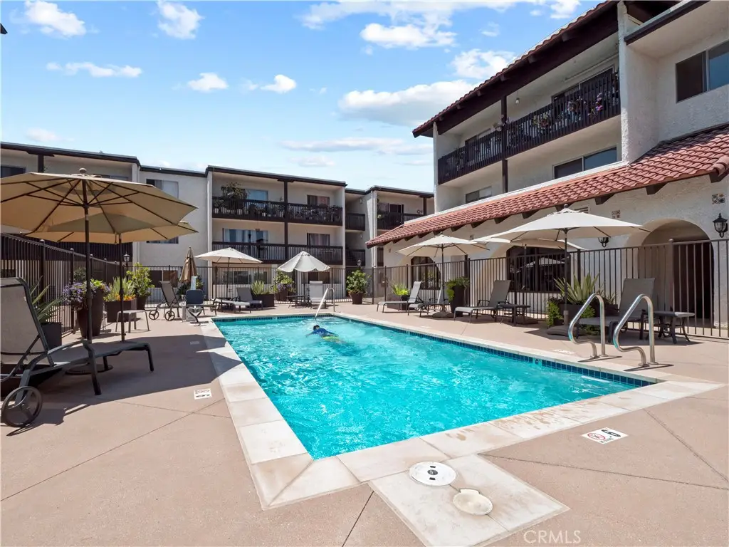Additional image 96 of 5334 Lindley Avenue Unit 319, Encino, CA 91316