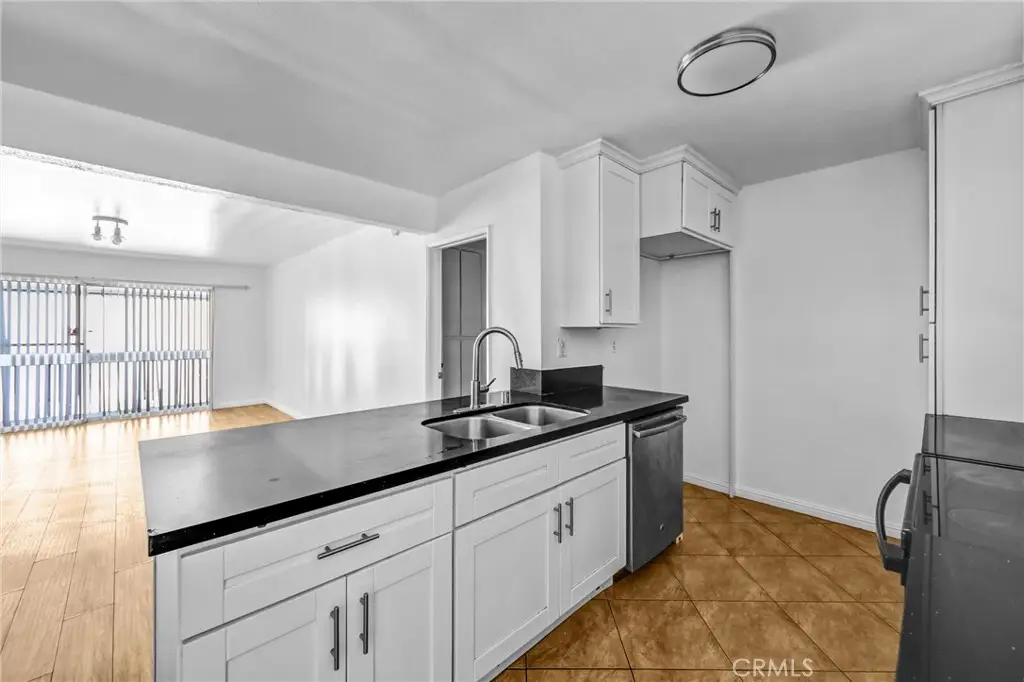 Additional image 57 of 5334 Lindley Avenue Unit 319, Encino, CA 91316