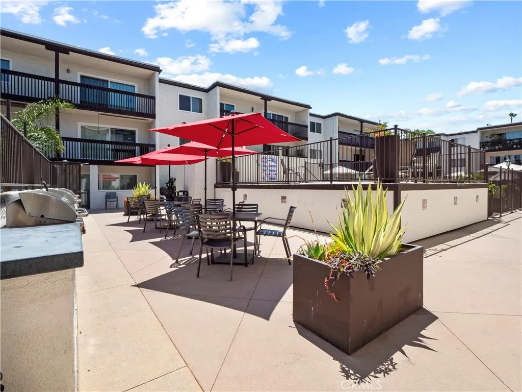 Additional image 88 of 5334 Lindley Avenue Unit 319, Encino, CA 91316