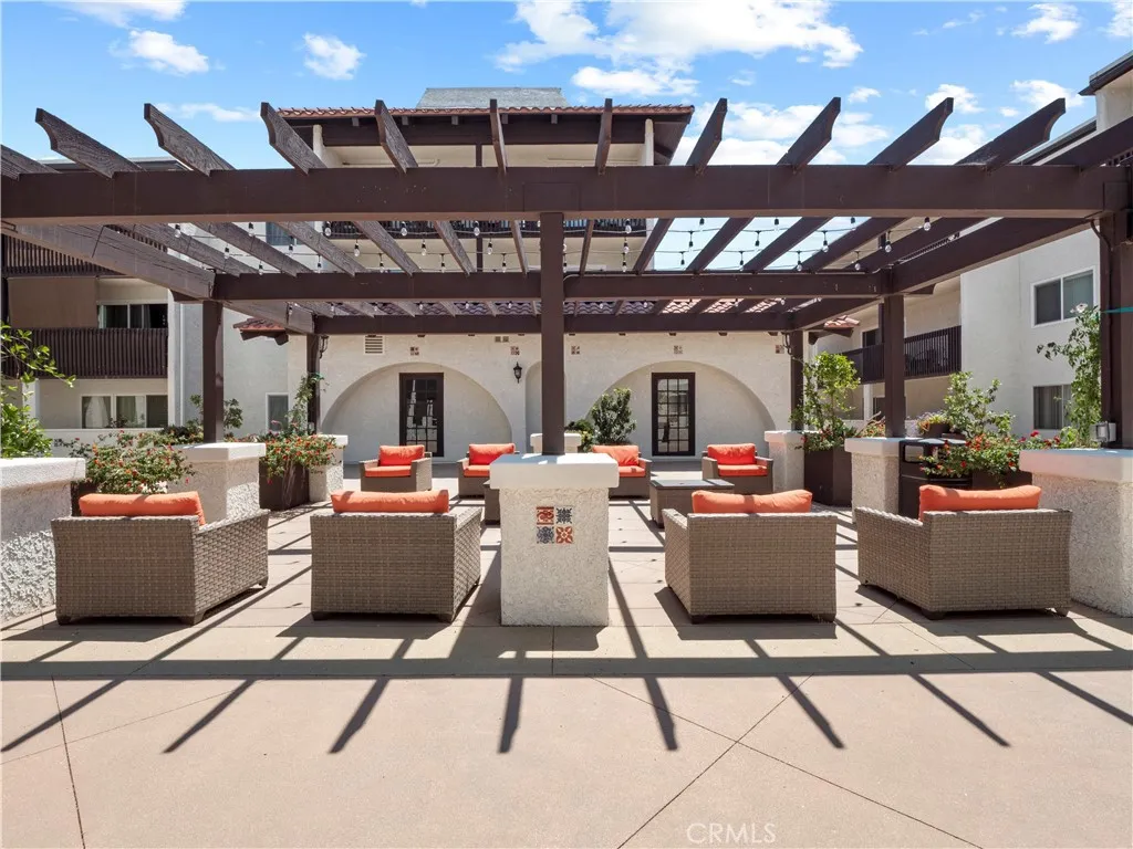Additional image 78 of 5334 Lindley Avenue Unit 319, Encino, CA 91316