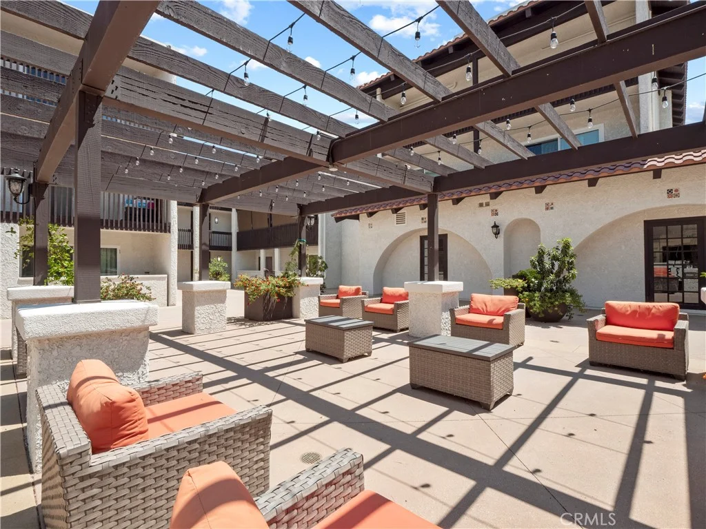 Additional image 79 of 5334 Lindley Avenue Unit 319, Encino, CA 91316