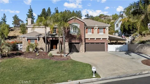 15355 Michael Crest Dr, Canyon Country, CA MLS: SR25090217