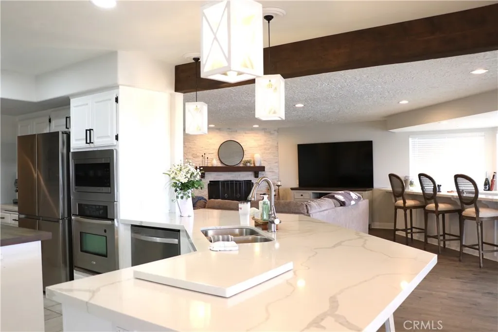 Additional image 108 of 16324 Crown Valley Dr, Apple Valley, CA 92307