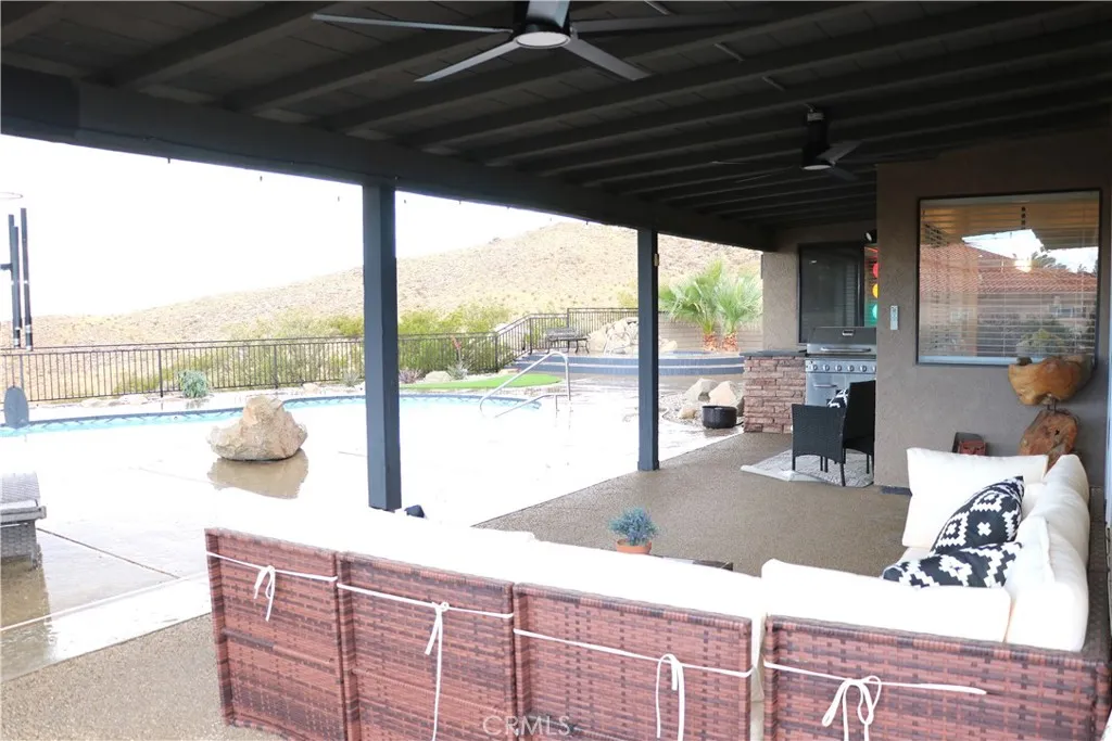 Additional image 147 of 16324 Crown Valley Dr, Apple Valley, CA 92307