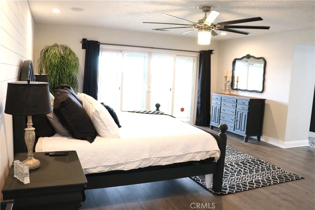 Additional image 130 of 16324 Crown Valley Dr, Apple Valley, CA 92307