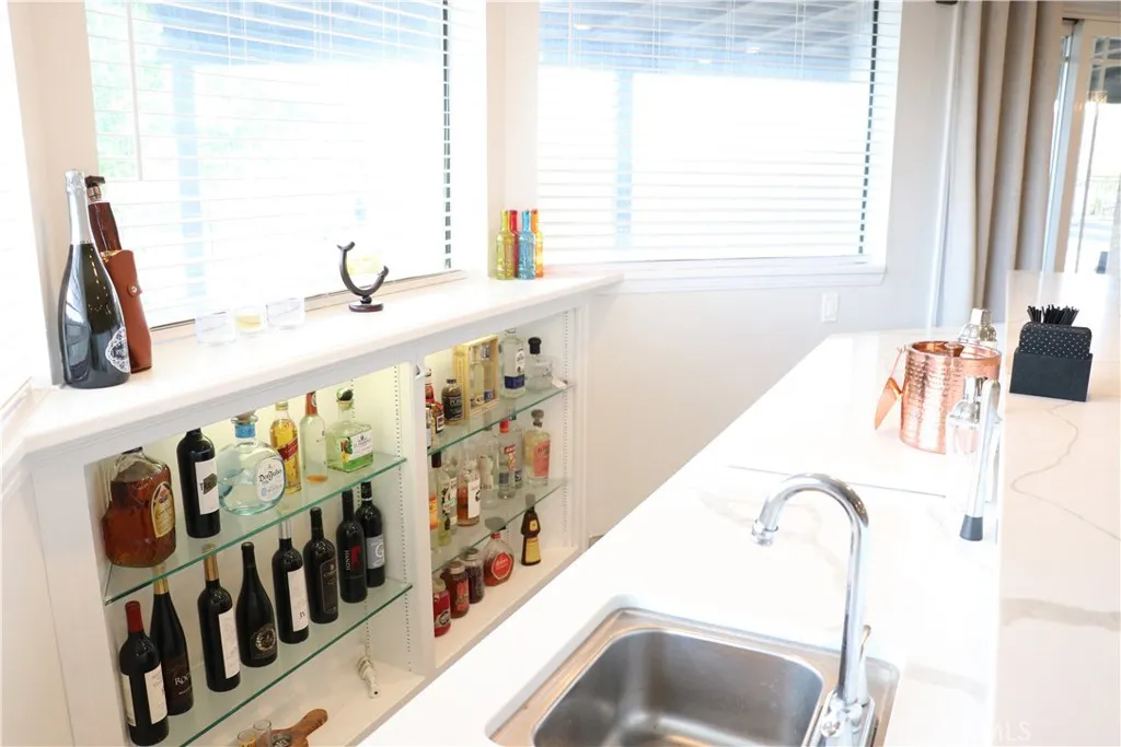 Additional image 113 of 16324 Crown Valley Dr, Apple Valley, CA 92307