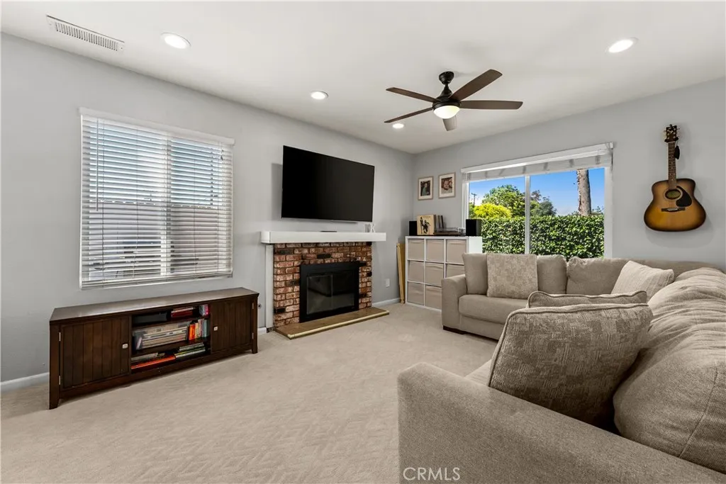 Additional image 6 of 939 W 19th St Unit A1, Costa Mesa, CA 92627