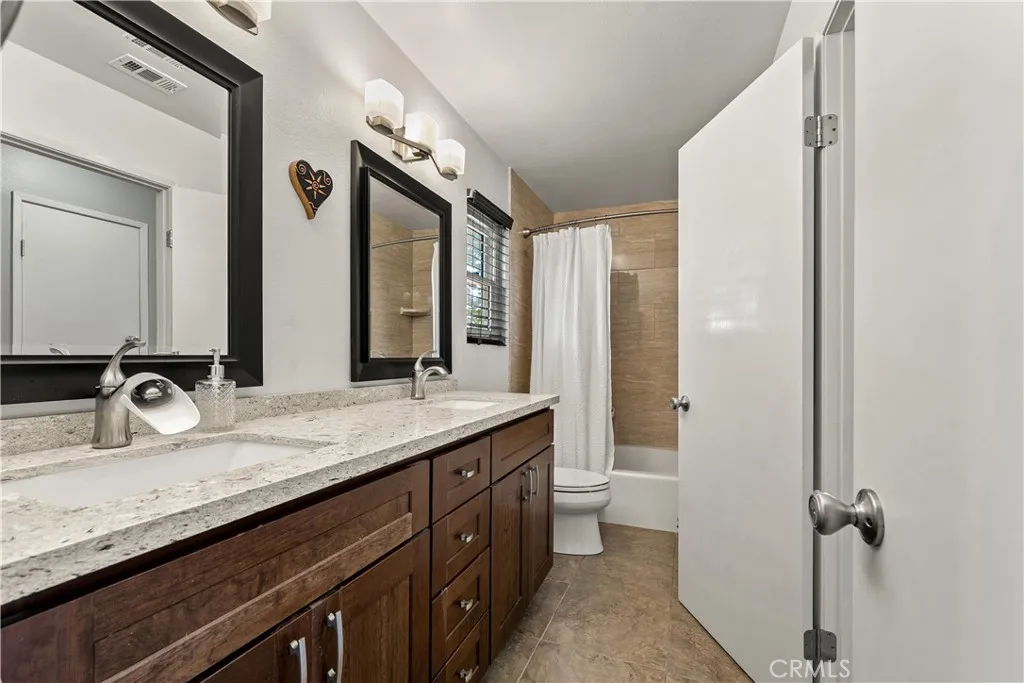 Additional image 55 of 939 W 19th St Unit A1, Costa Mesa, CA 92627