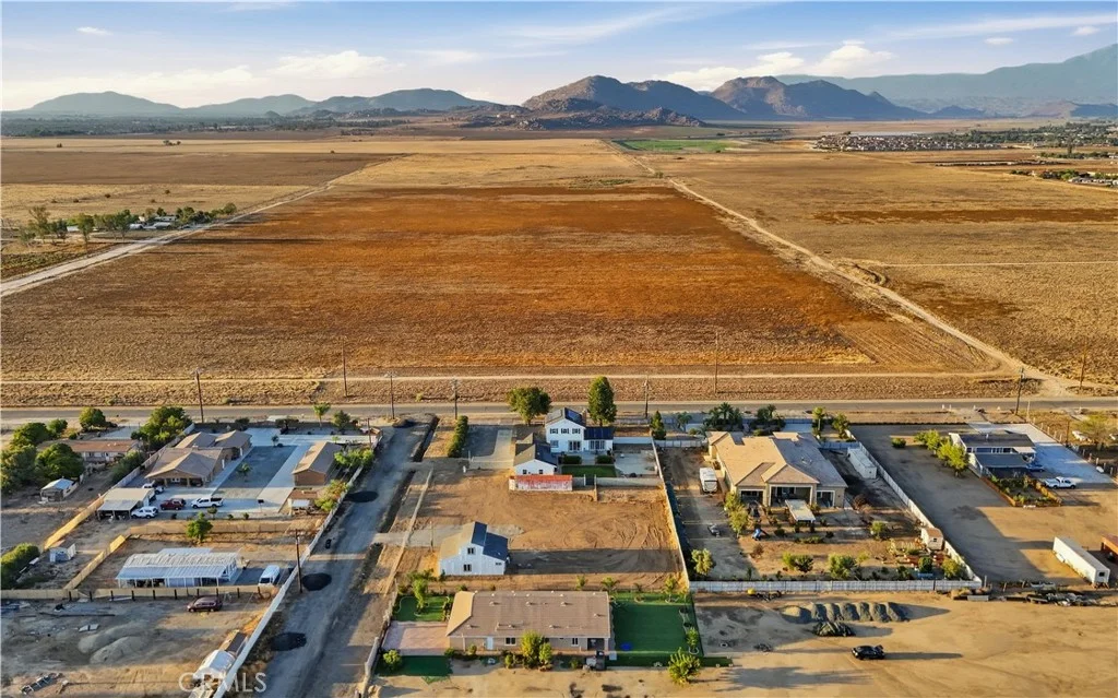 27765 Ellis Avenue, Menifee, CA 92585