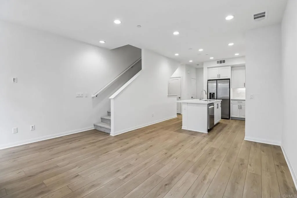 Additional image 7 of 533 Sandstone Court, El Cajon, CA 92020