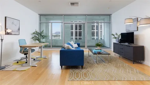 3810 Wilshire Boulevard Unit 802, Los Angeles, CA 90010 - MLS#: PW24240977