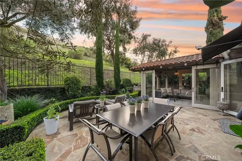 70 Shade Tree, Irvine, CA MLS: OC25063526