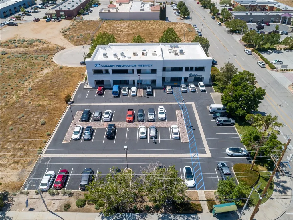 Additional image 12 of 1008 W Avenue M14, Palmdale, CA 93551