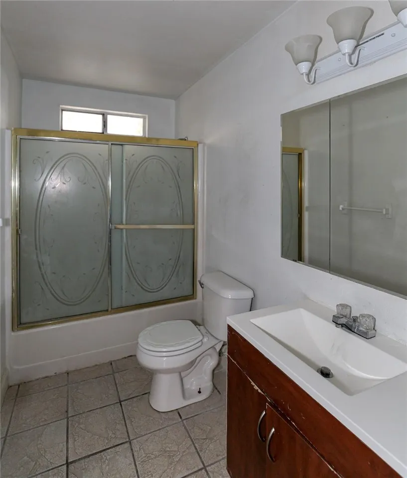 Additional image 43 of 268 E 10th Street, Merced, CA 95341