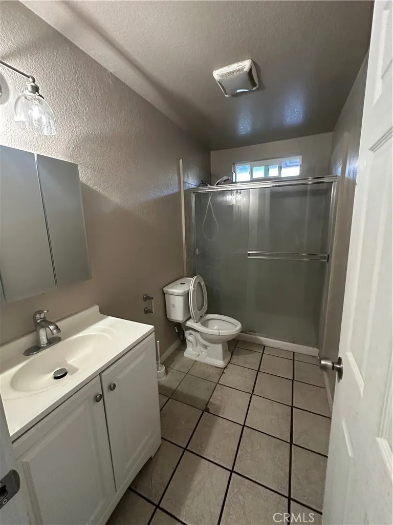 Additional image 57 of 268 E 10th Street, Merced, CA 95341