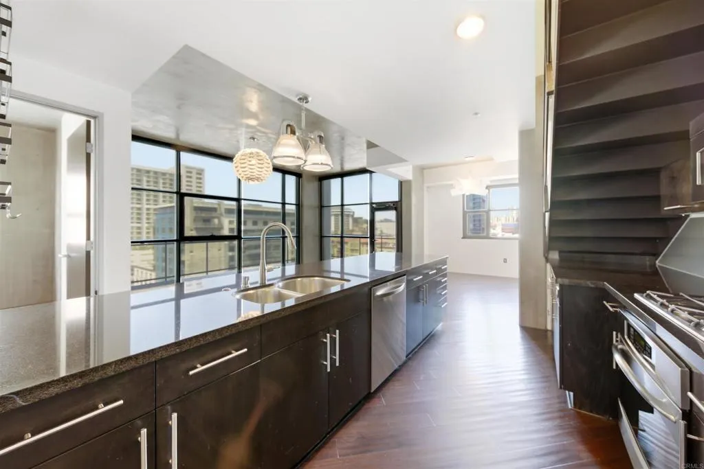 Additional image 46 of 1494 Union Street Unit 1005, San Diego, CA 92101
