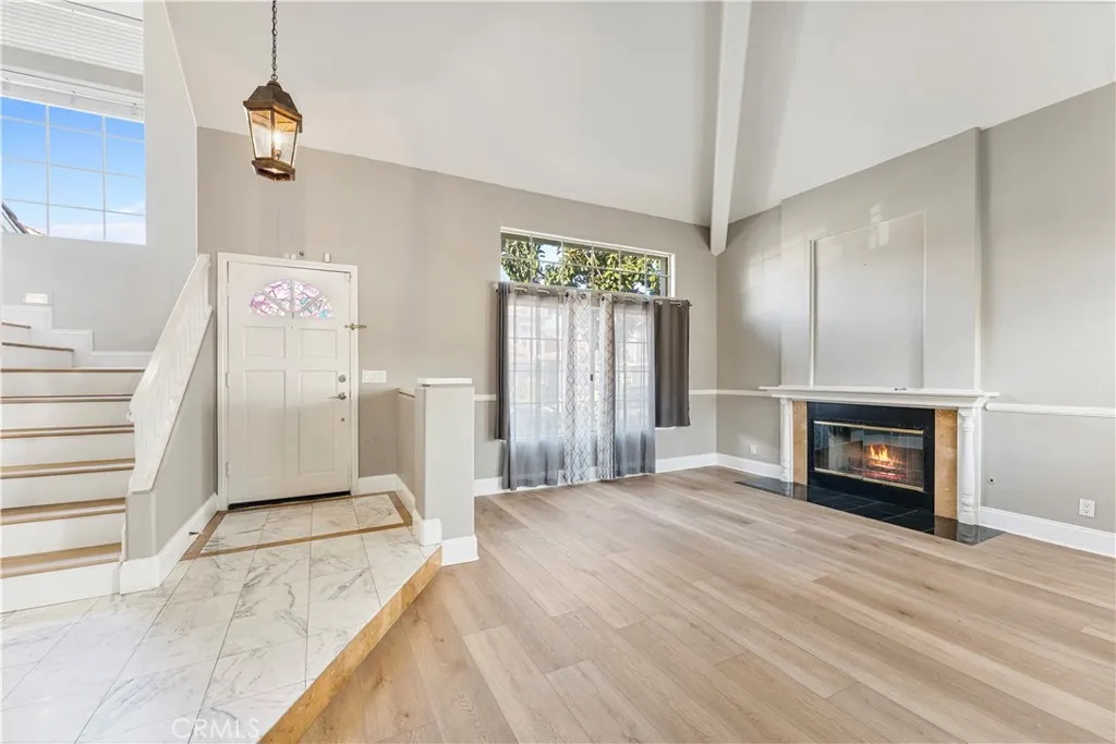 Additional image 3 of 2048 Cherokee, Tustin, CA 92782