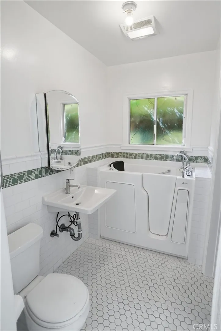 Additional image 50 of 1159 Alvira Street, Los Angeles, CA 90035