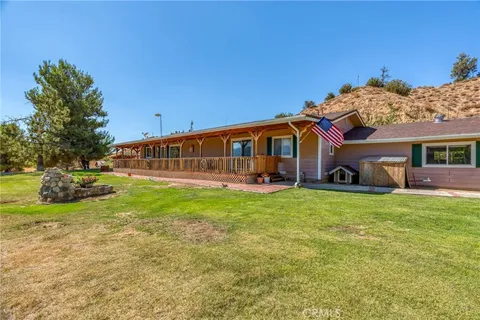 1087 Lockwood Valley Road, Maricopa, CA MLS: SR24160381