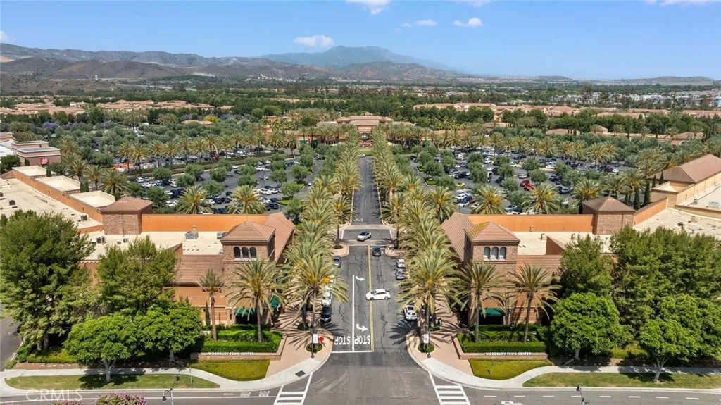 Additional image 33 of 107 Overbrook, Irvine, CA 92620