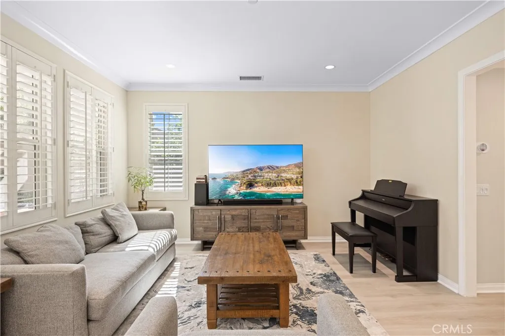 Additional image 38 of 107 Overbrook, Irvine, CA 92620