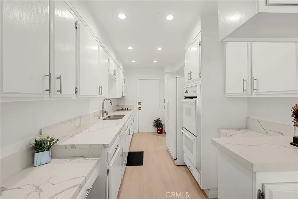 Additional image 15 of 4647 Willis Ave, Sherman Oaks, CA 91403